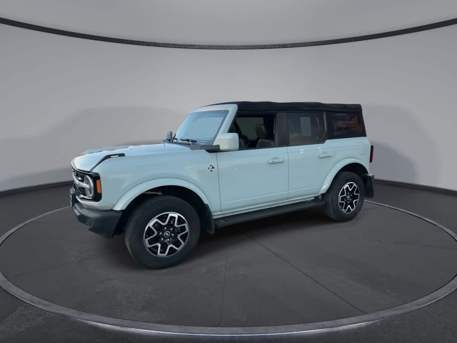 Certified Used 2022 Cactus Gray Ford Outer Banks image 4