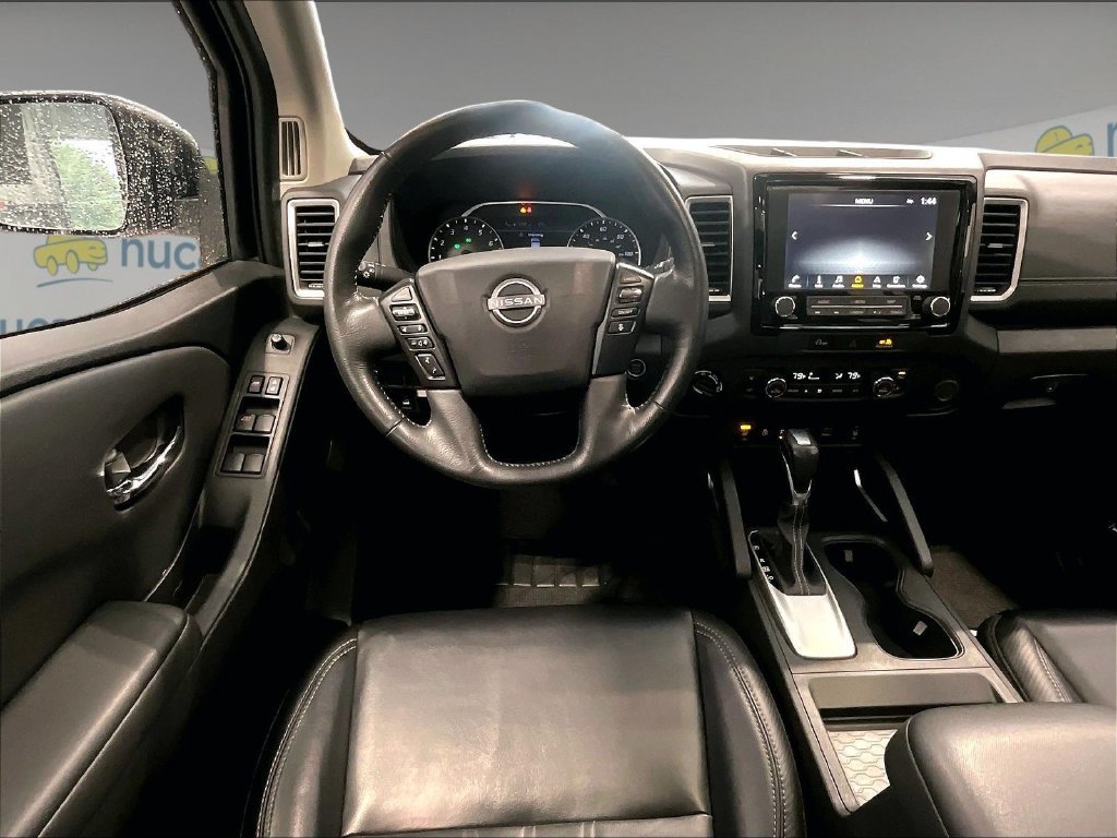 Used 2024 White Nissan SL image 18
