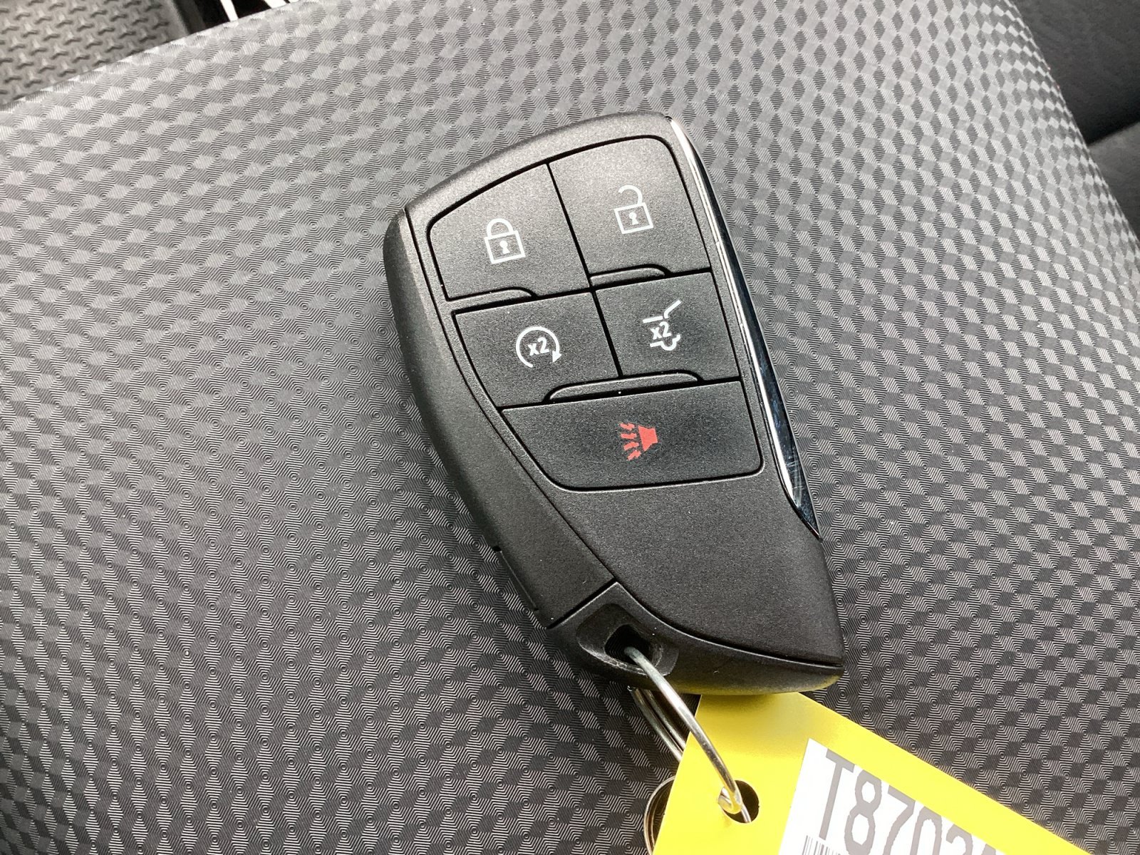 Used 2025 Radiant Red Tintcoat Chevrolet RS image 33