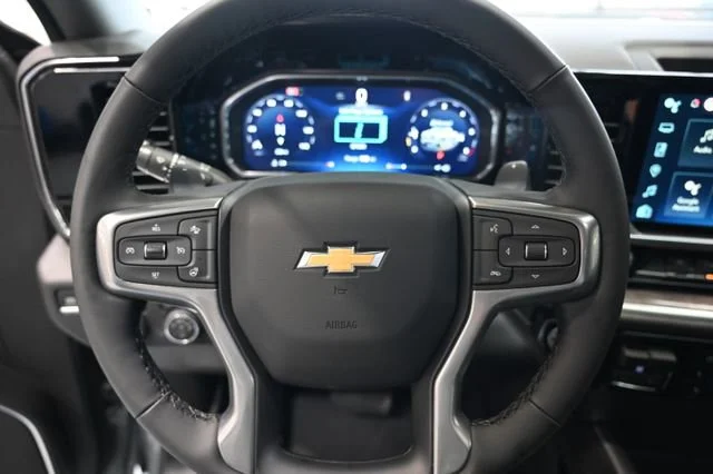 2026 Chevrolet Silverado 1500 LTZ - Photo 23