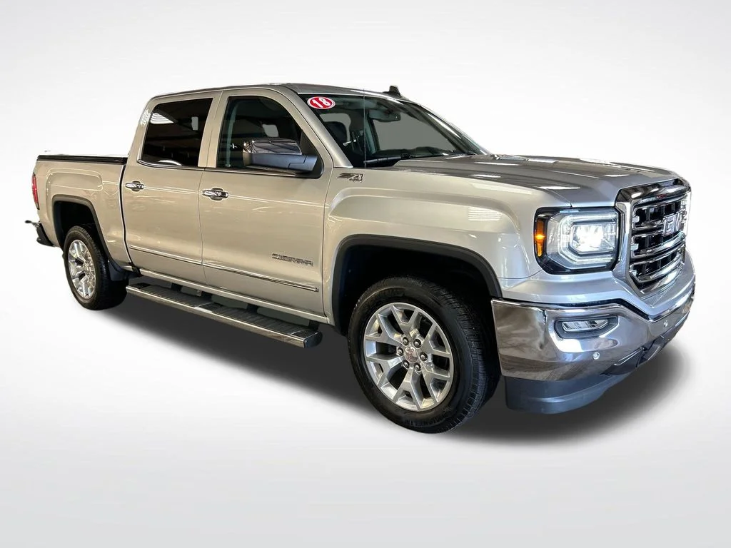 Used 2018 Silver GMC SLT image 8