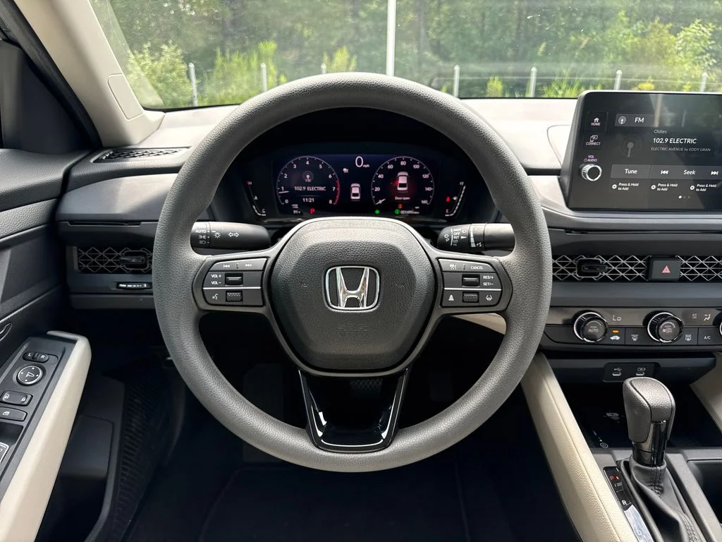 Certified Used 2026 Meteorite Gray Metallic Honda LX image 21