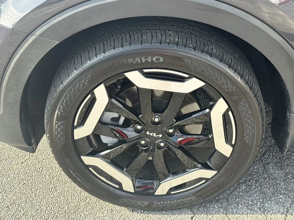 Used 2025 Gray Kia S image 11