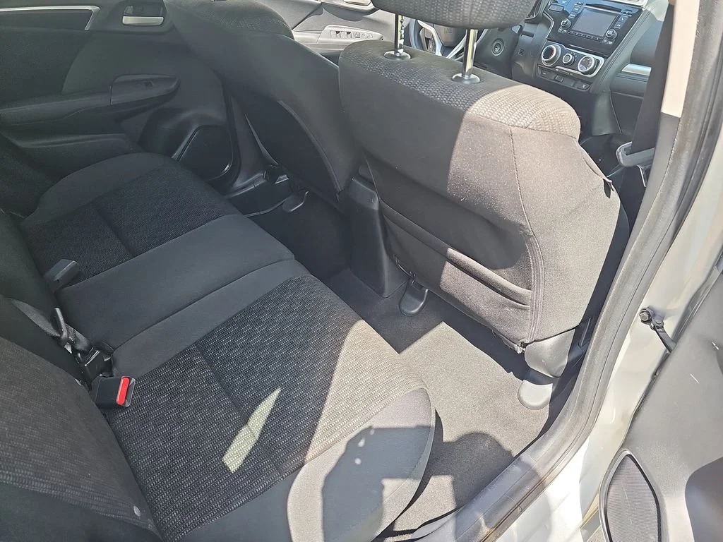 Used 2015  Honda LX image 11