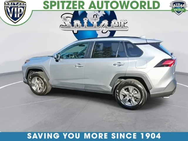 Used 2024 Silver Toyota XLE image 9