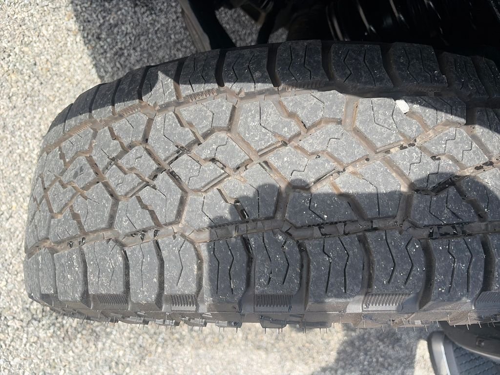 Used 2018 Black Nissan SV image 28