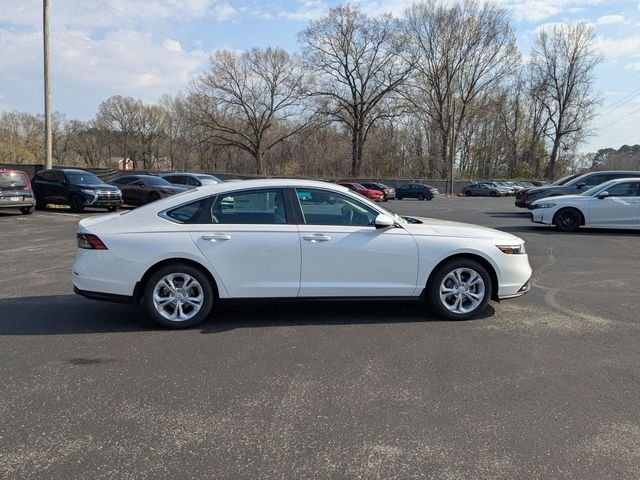 New 2026 Platinum White Pearl Honda LX image 5