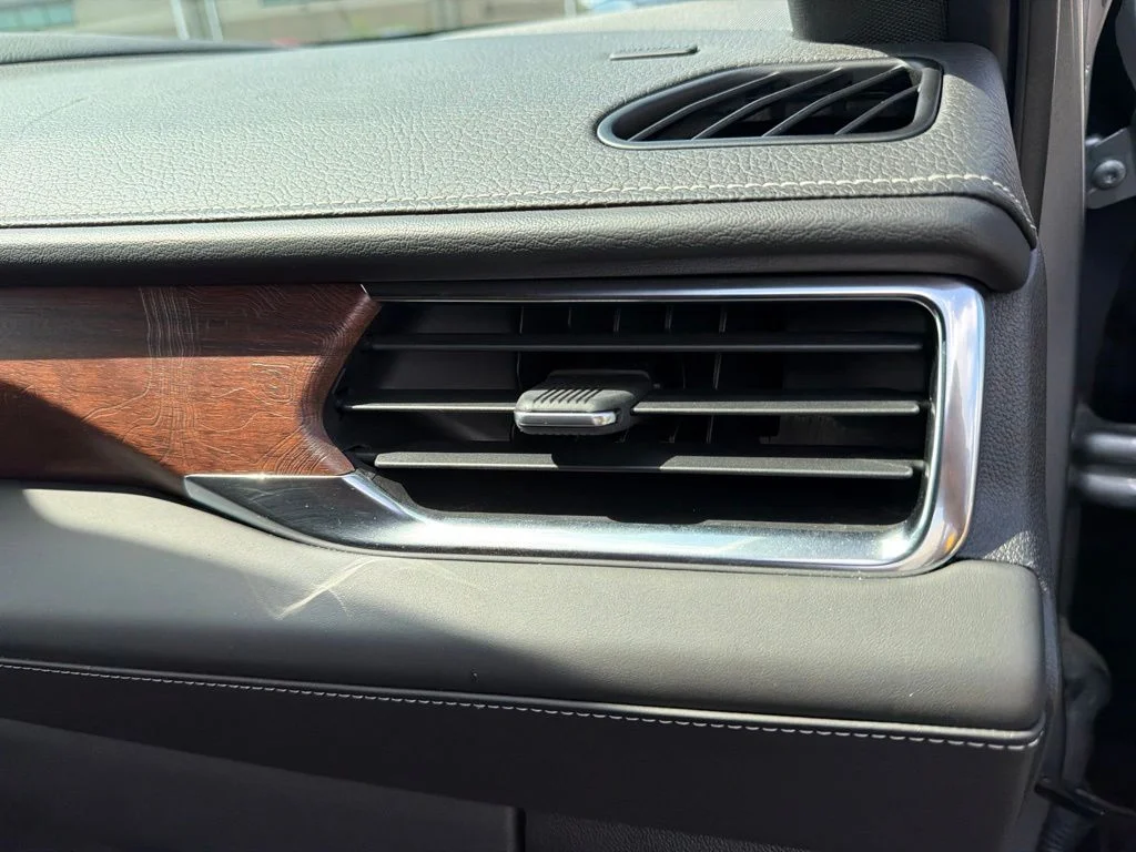 2023 GMC Yukon Denali Ultimate - Photo 17