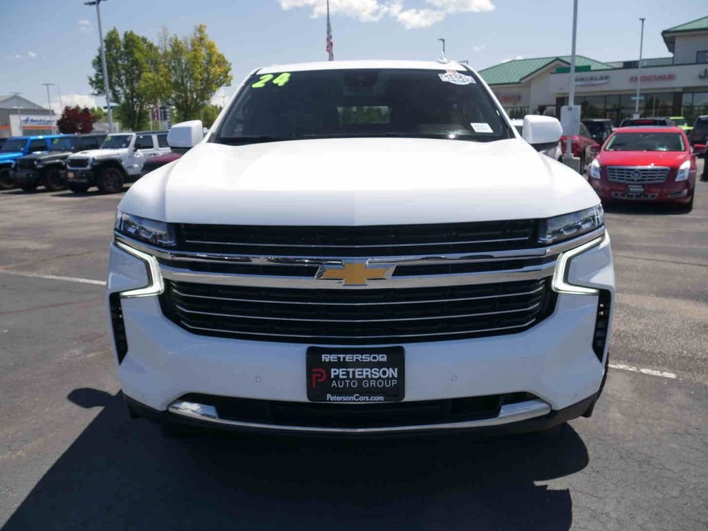 Used 2024 White Chevrolet LT image 3