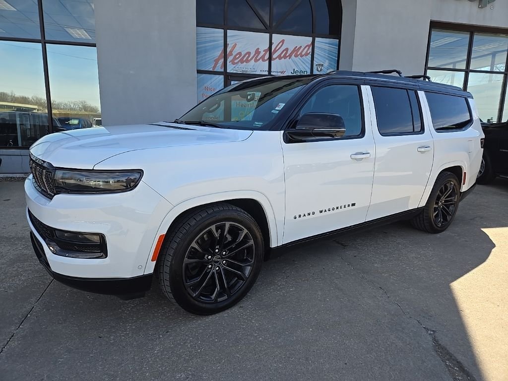 Used 2024 White/off-white Jeep Series II image 3