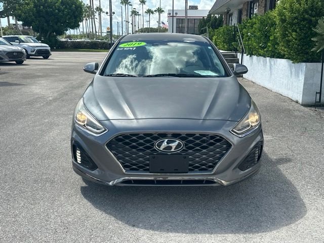 Used 2019 Gray Hyundai SEL image 3