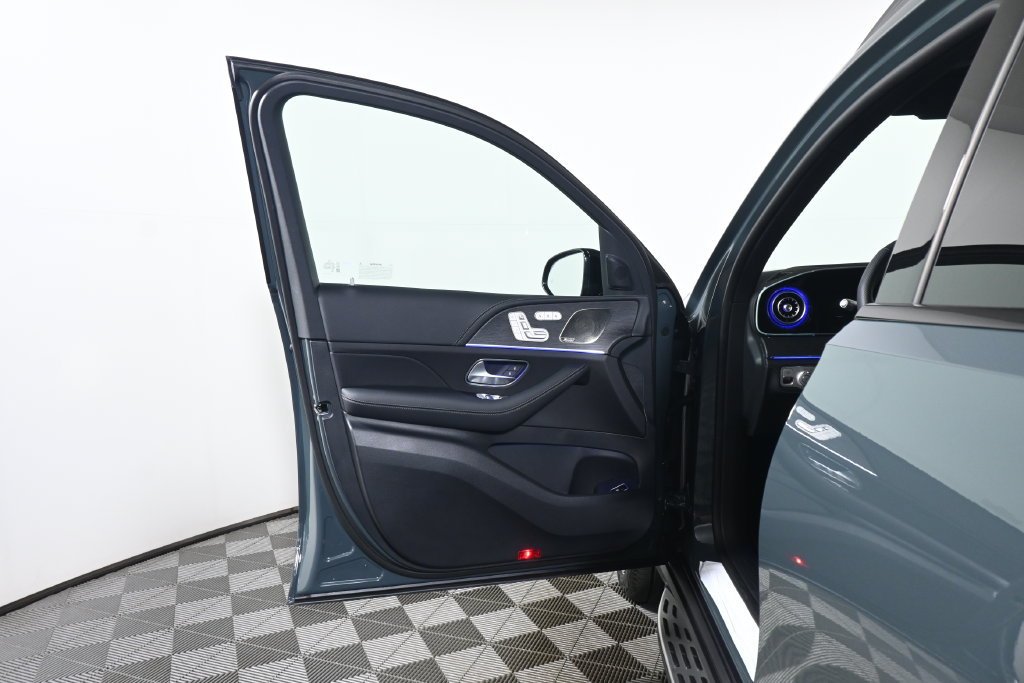 New 2027 Dark Petrol Mercedes-Benz GLS 450 image 69