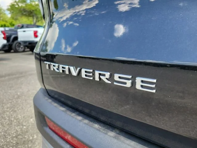 2026 Chevrolet Traverse LT - Photo 9