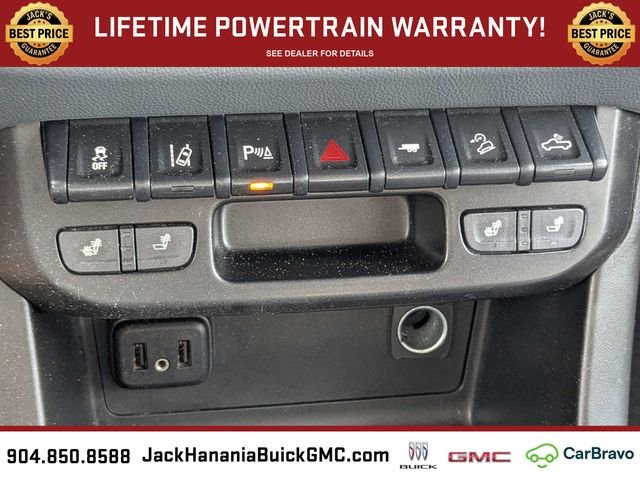 Used 2022 White Chevrolet Z71 image 23