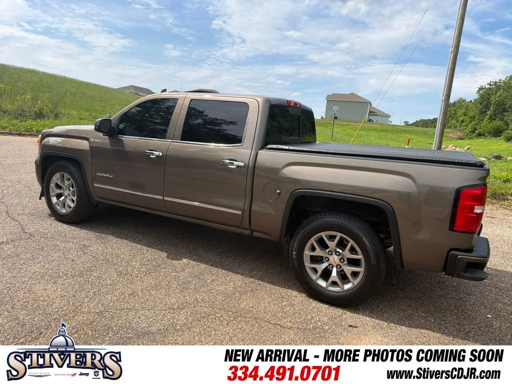 Used 2015 Brown GMC Denali image 9