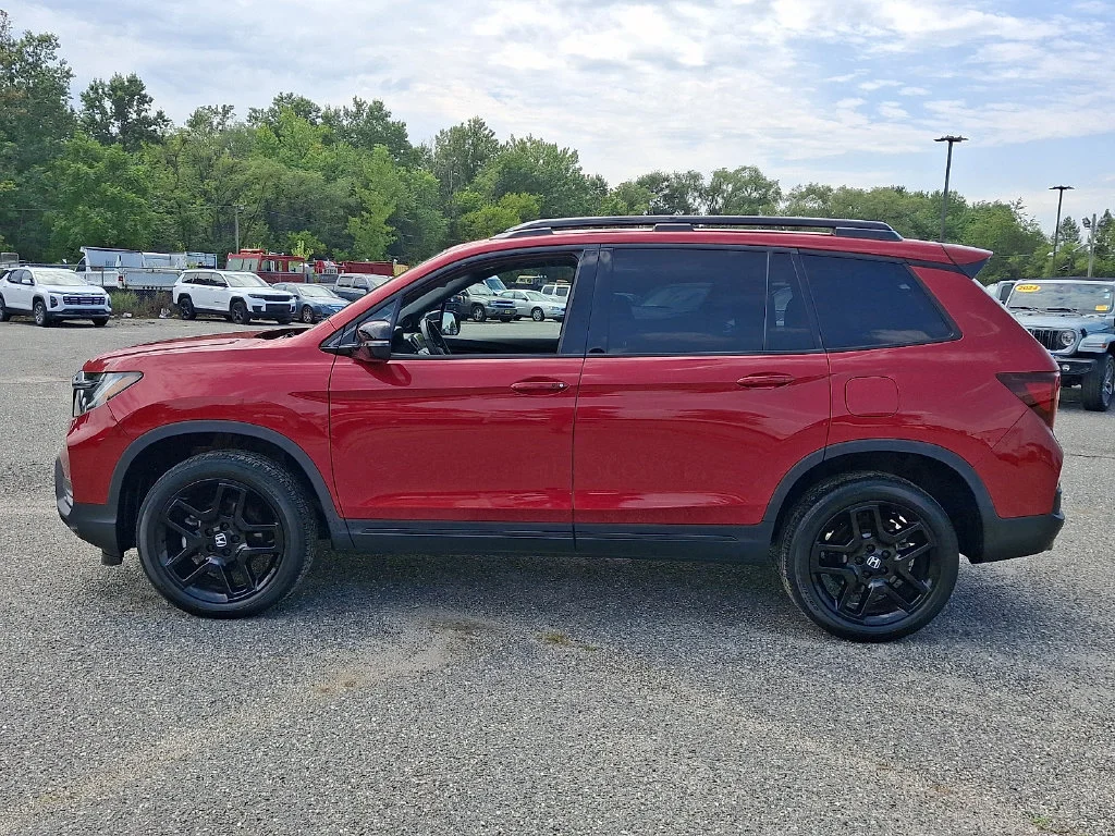Used 2024 Red Honda AWD Black image 7