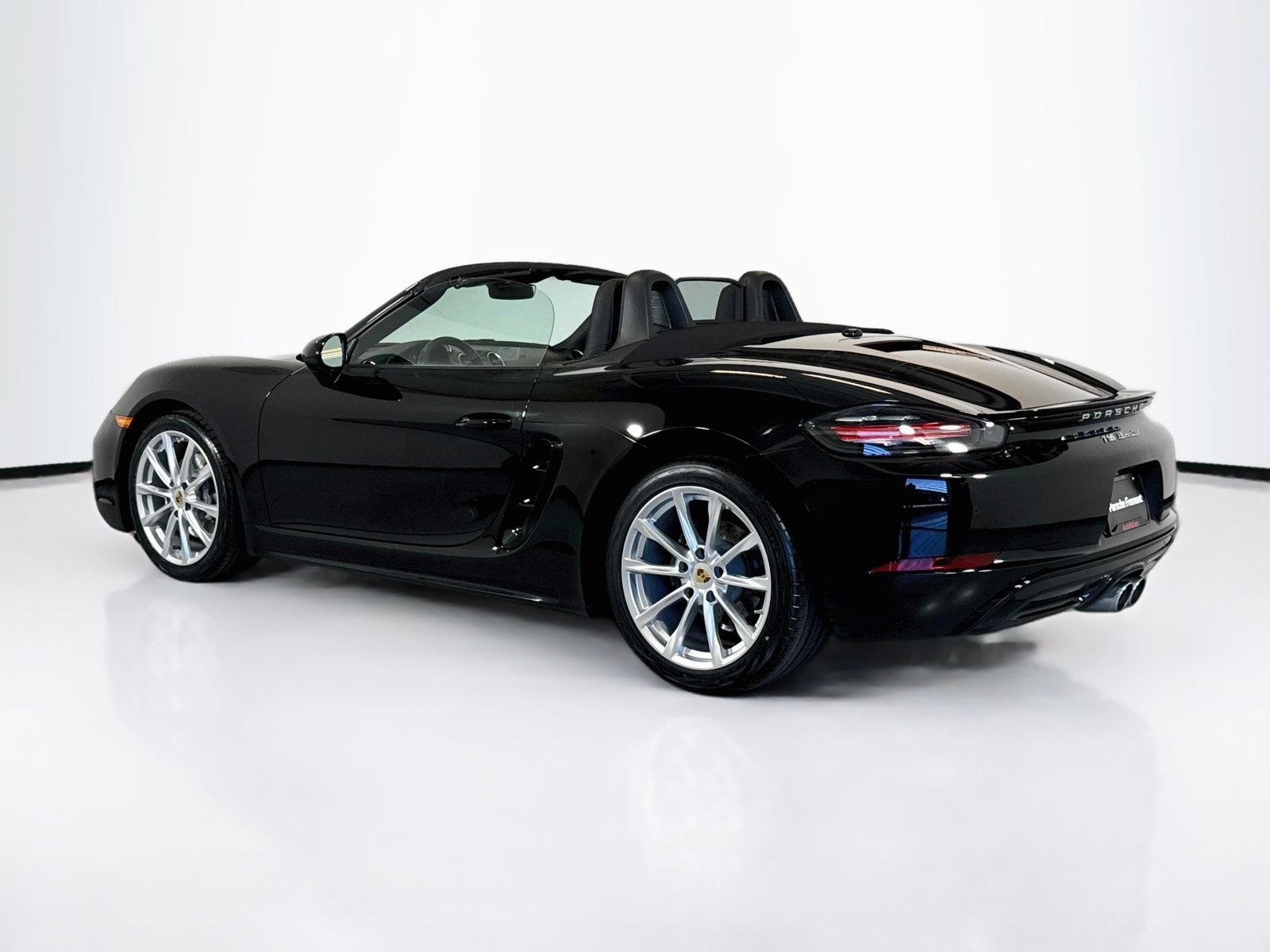 Used 2024 Black Porsche  image 3