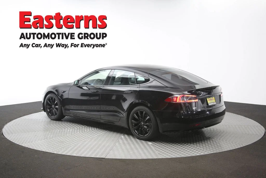 Used 2019 Black Tesla 75D image 116