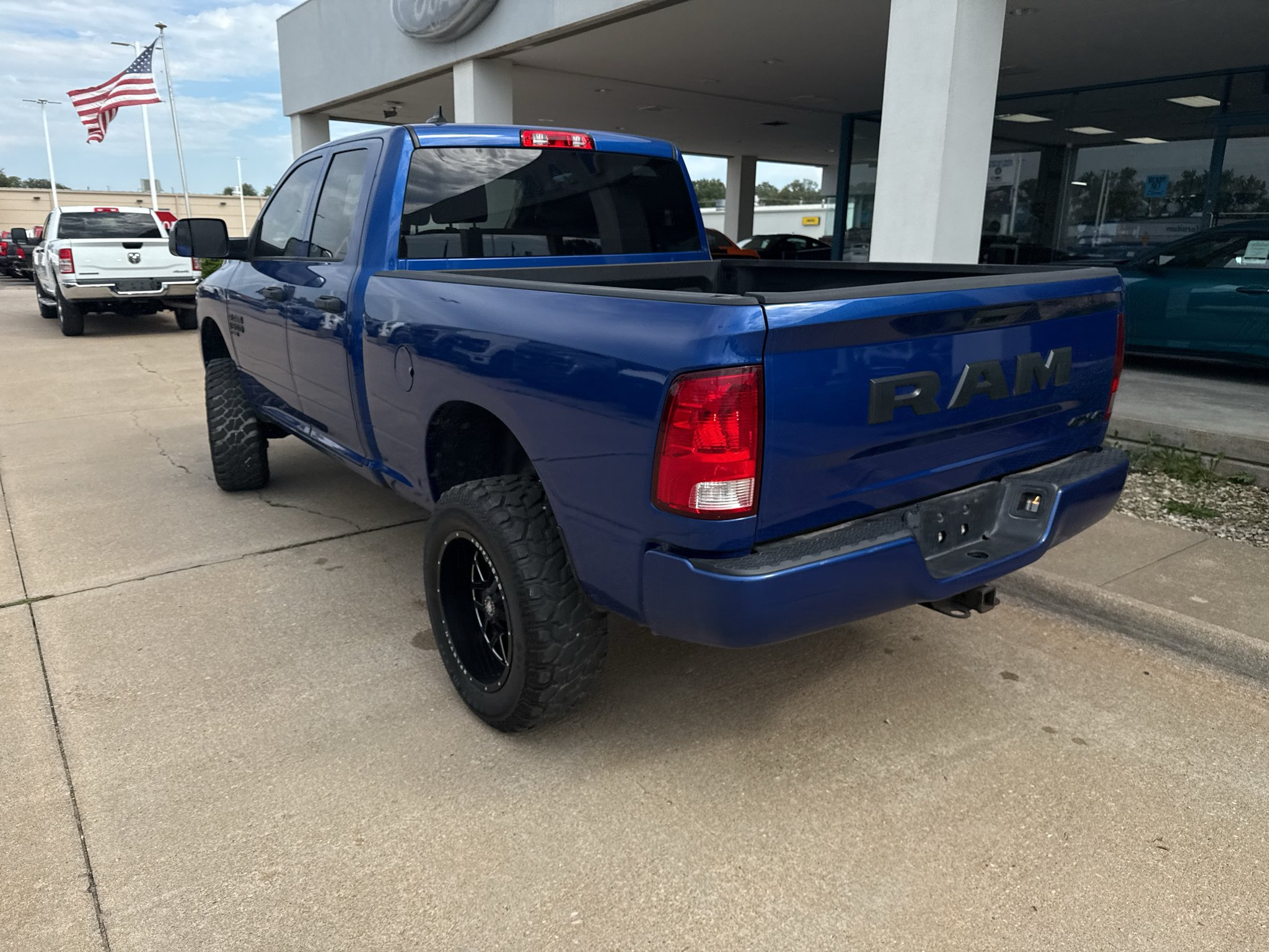 Used 2019 Blue Ram Express image 8