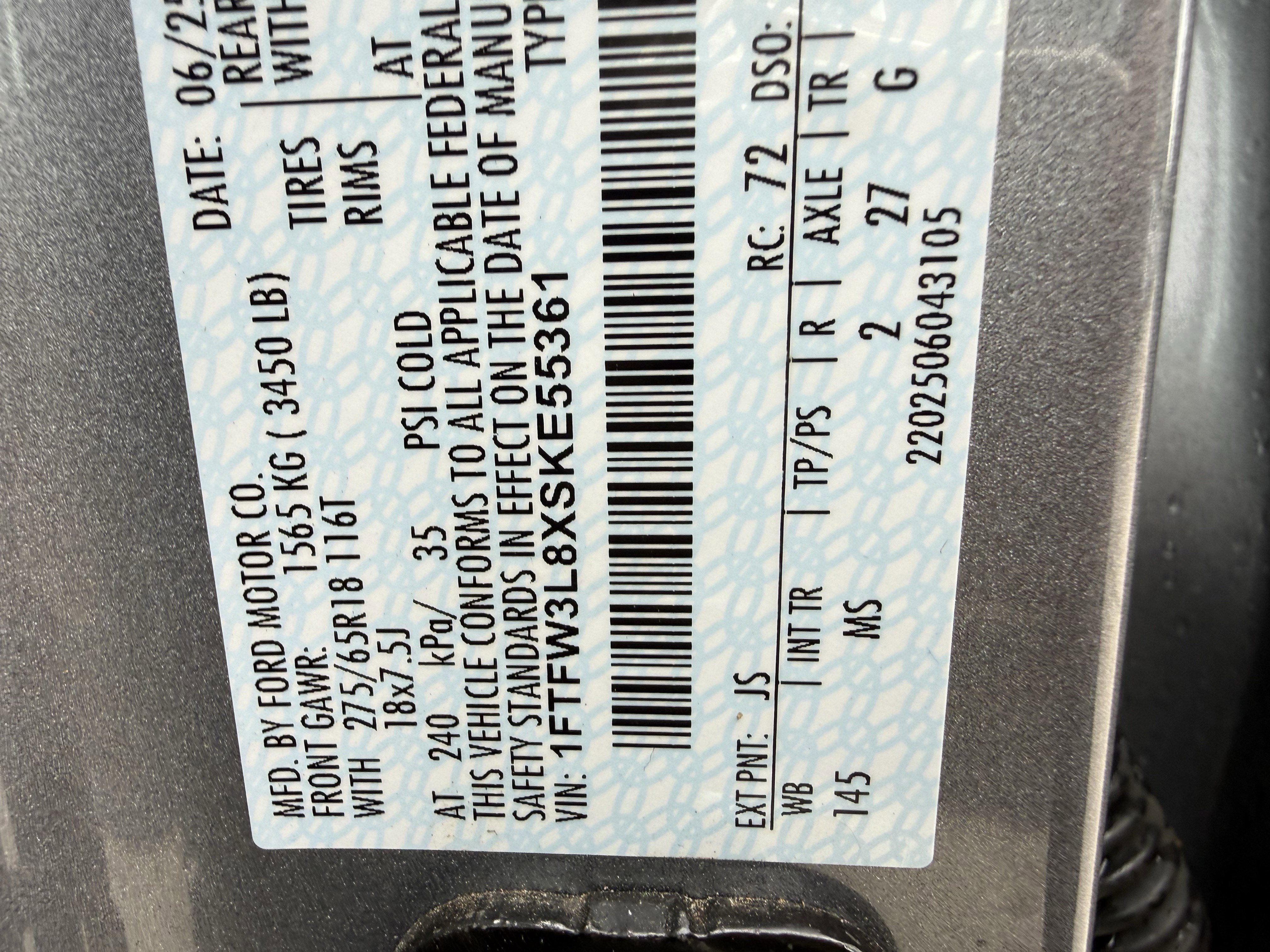 Used 2025 Silver Metallic Ford XLT image 33