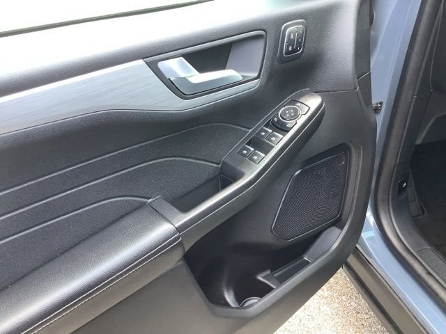 2023 Ford Escape Platinum - Photo 19
