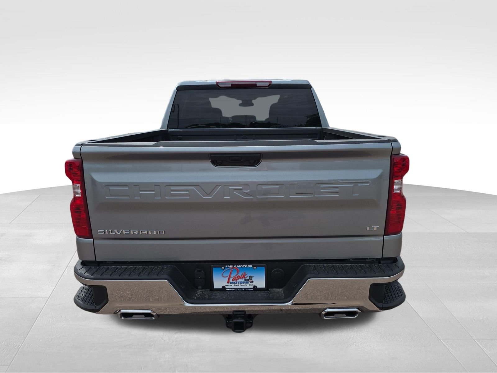 New 2026 Sterling Gray Metallic Chevrolet LT image 5