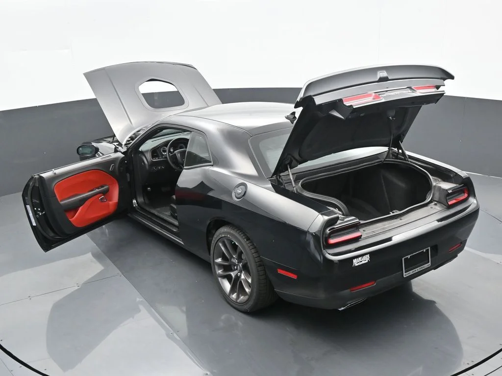 Used 2022 Pitch Black Clearcoat Dodge R/T Scat Pack image 59