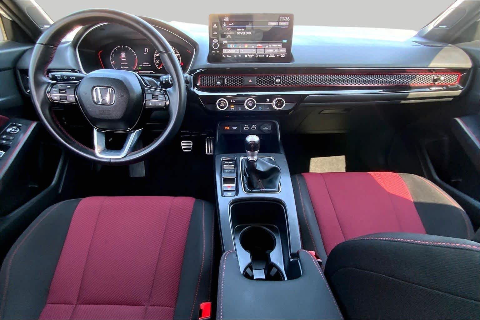 Used 2024 Platinum White Pearl Honda  image 26