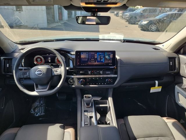 New 2026 Nissan Pathfinder Platinum