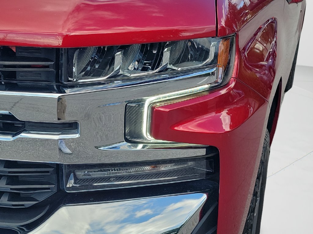 Used 2021 Red Chevrolet LT image 26