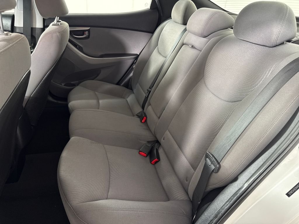 2014 Hyundai Elantra SE - Photo 13