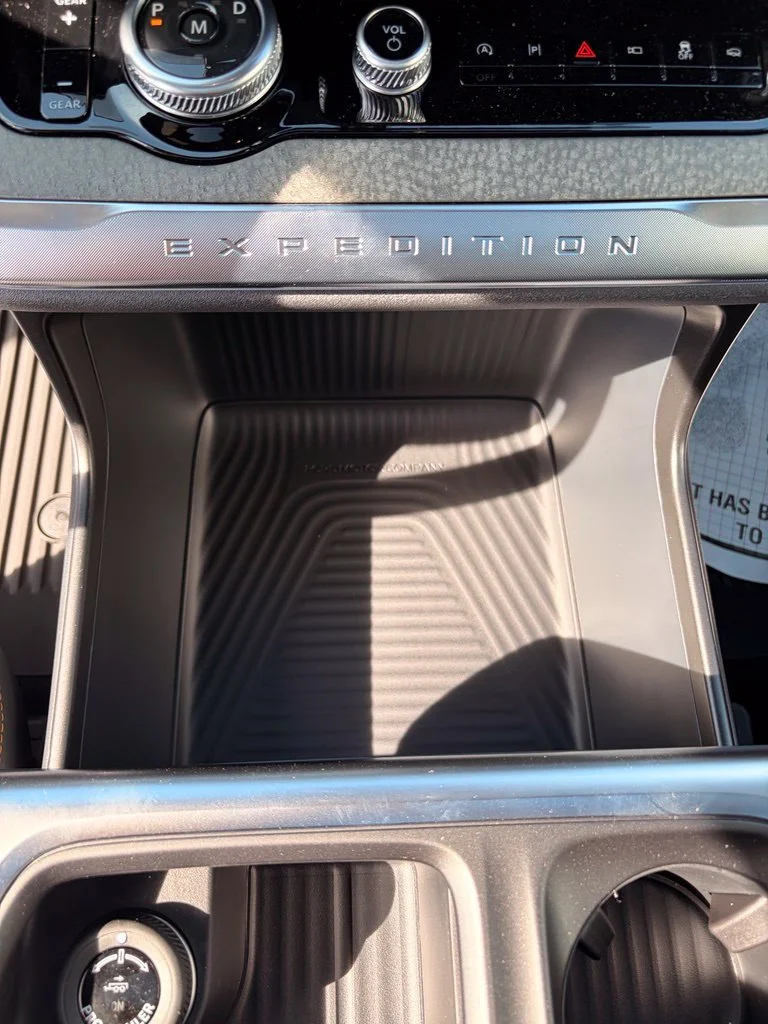 New 2027 Agate Black Metallic Ford Tremor® image 21