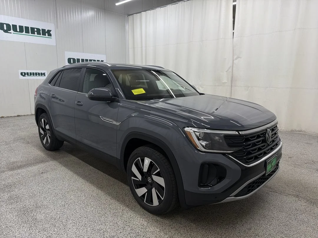 2026 Volkswagen Atlas Cross Sport SE w/Tech