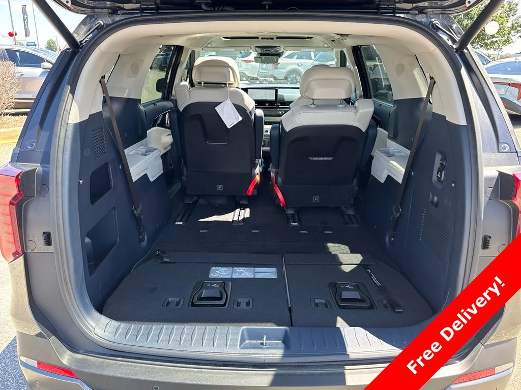 2025 Kia Carnival SX Prestige - Photo 16