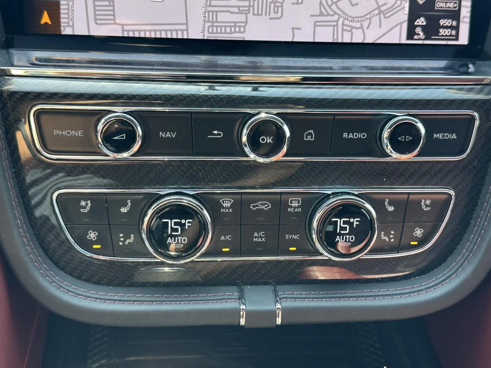 Certified Used 2022  Bentley V8 image 36