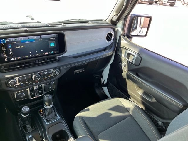 Used 2025 Bright White Clearcoat Jeep Sahara 4xe image 12