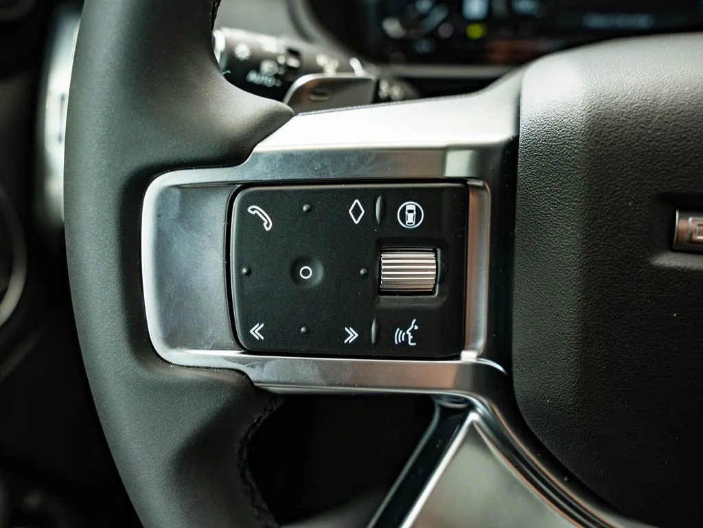 New 2026 Carpathian Gray Premium Metallic Land Rover Gemini Edition image 29