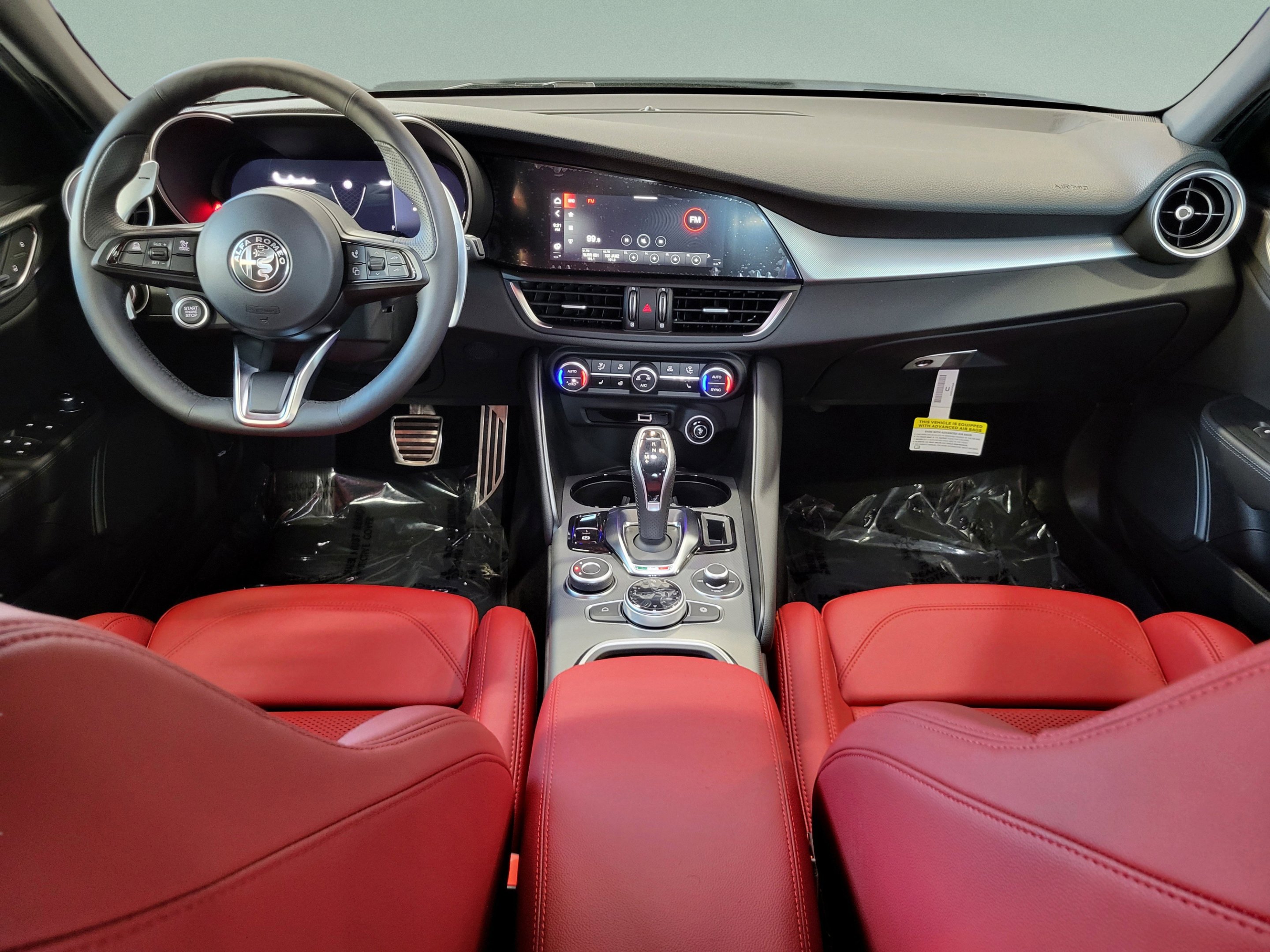 New 2025 Moonlight Gray Metallic Alfa Romeo  image 39