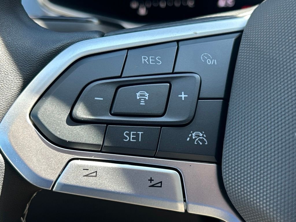 New 2026 Gray Volkswagen 1.5T SE image 26