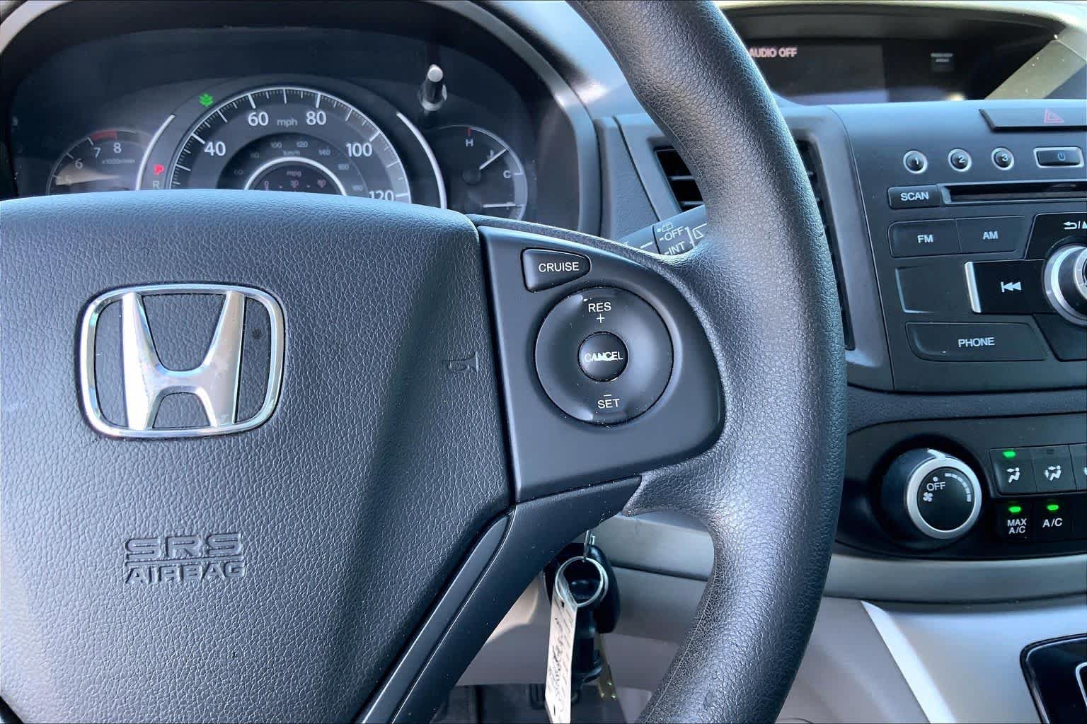 Used 2012 Alabaster Silver Metallic Honda LX image 22