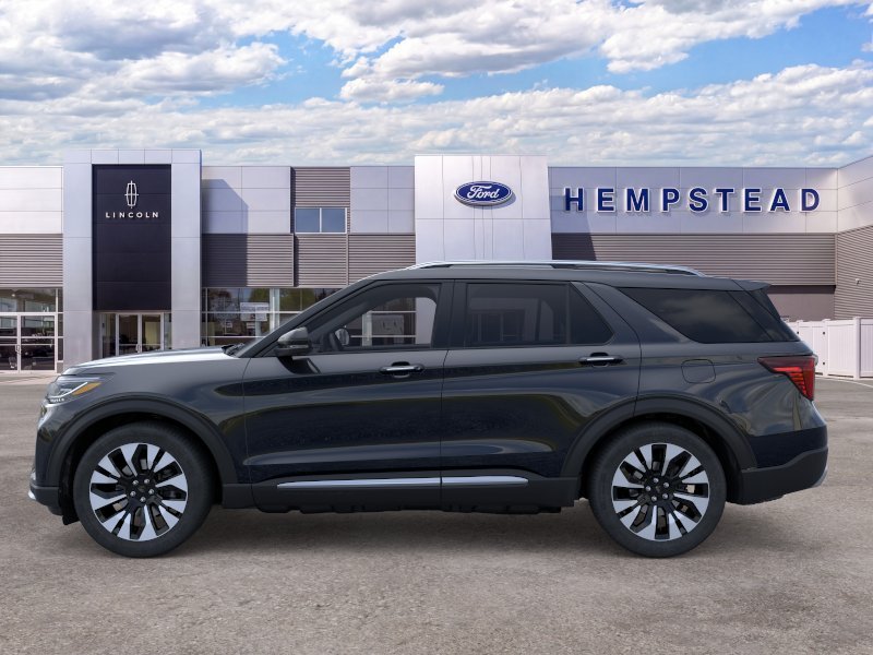 New 2026 Agate Black Metallic Ford Platinum™ image 3