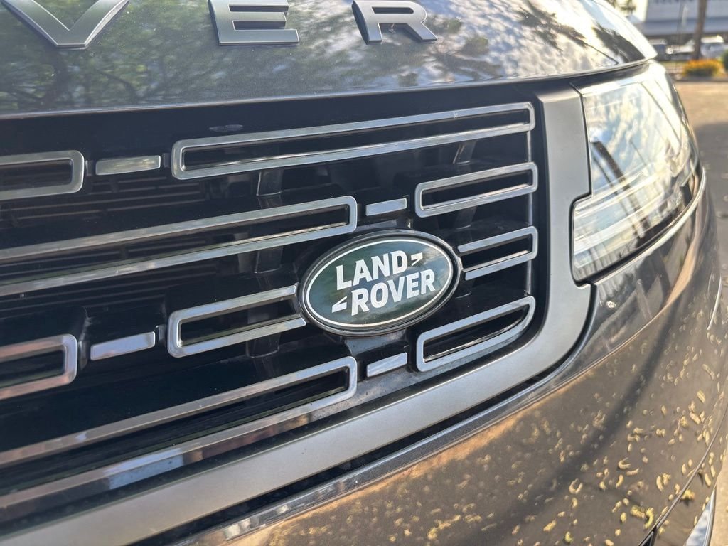 Used 2024 Silver Land Rover Dynamic SE image 16