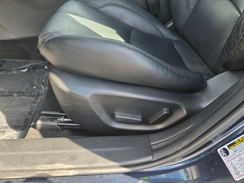 Used 2017 Blue Mazda Grand Touring image 12