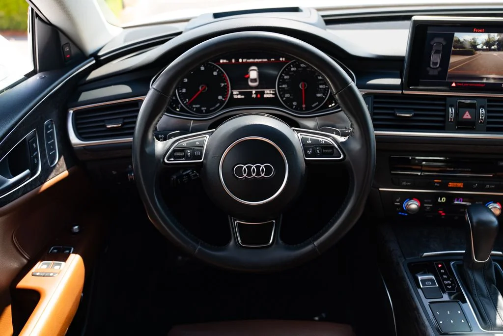 Used 2018 White Audi 3.0T Prestige image 12