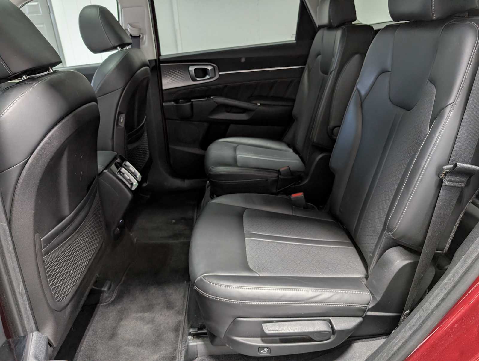 Used 2022 RED Kia SX image 21