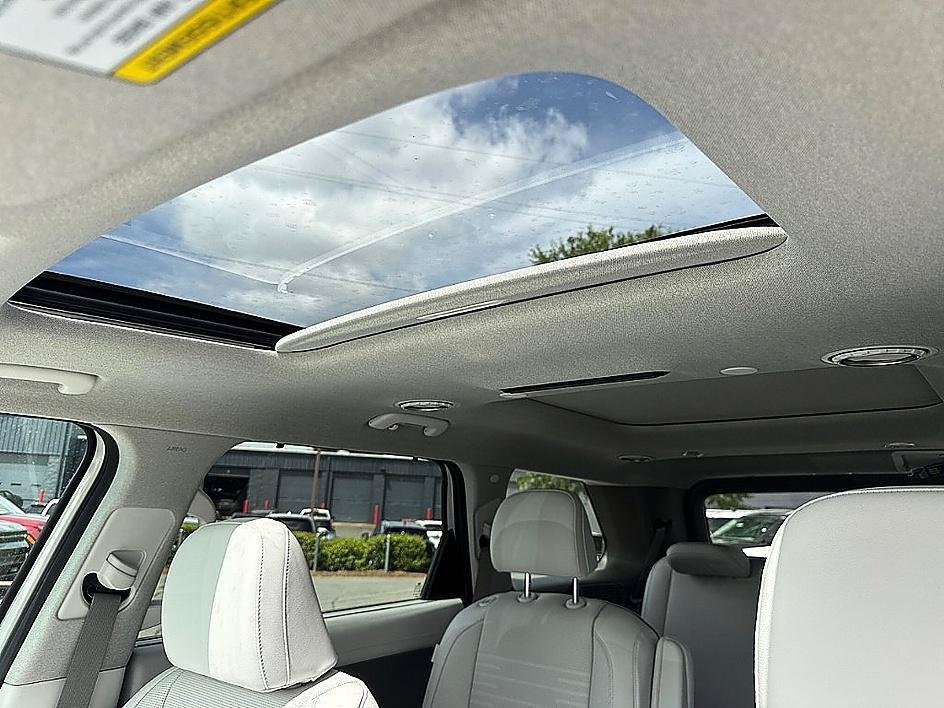 New 2026 Typhoon Silver Metallic Hyundai Limited AWD image 32