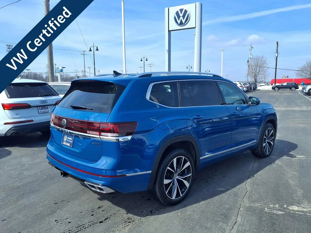 Certified Used 2025 Mountain Lake Blue Metallic Volkswagen 2.0T SEL Premium R-Line image 2