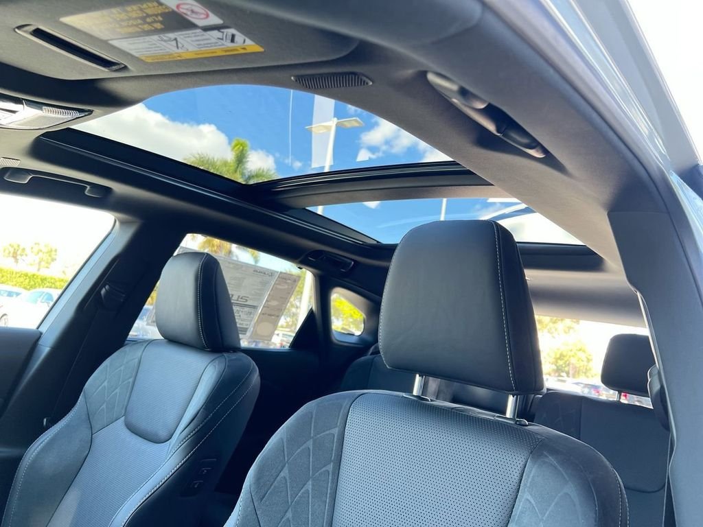 2026 Lexus RX 450h+ Luxury - Photo 18