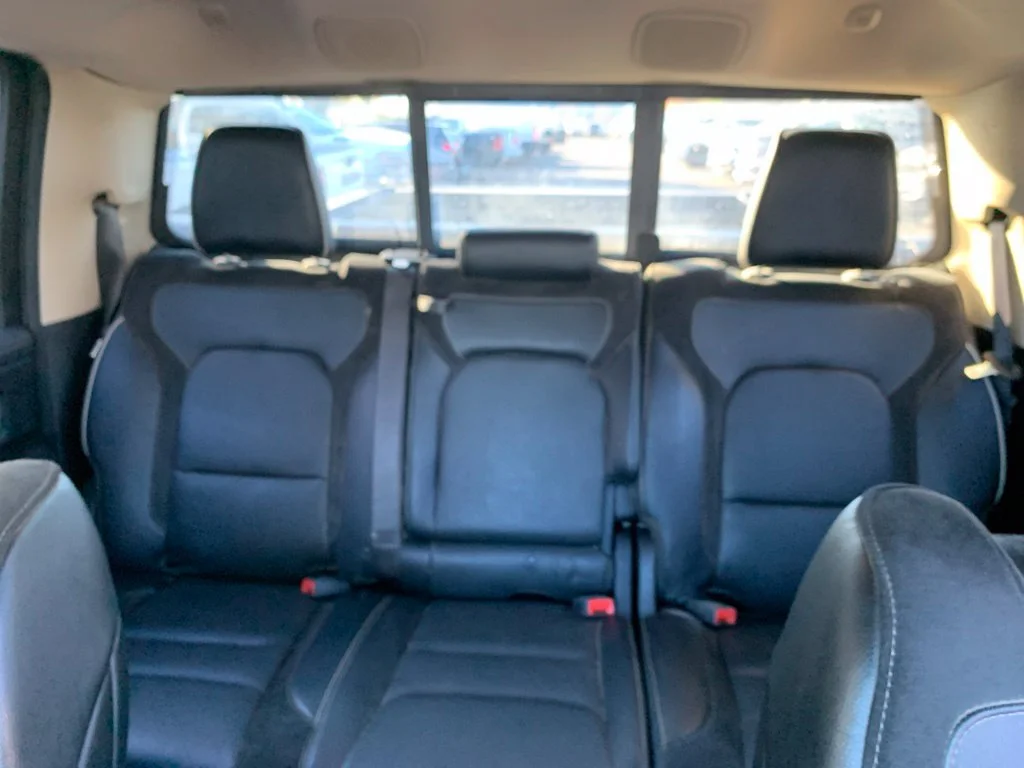 Used 2020 Bright White Clearcoat Ram Laramie image 29