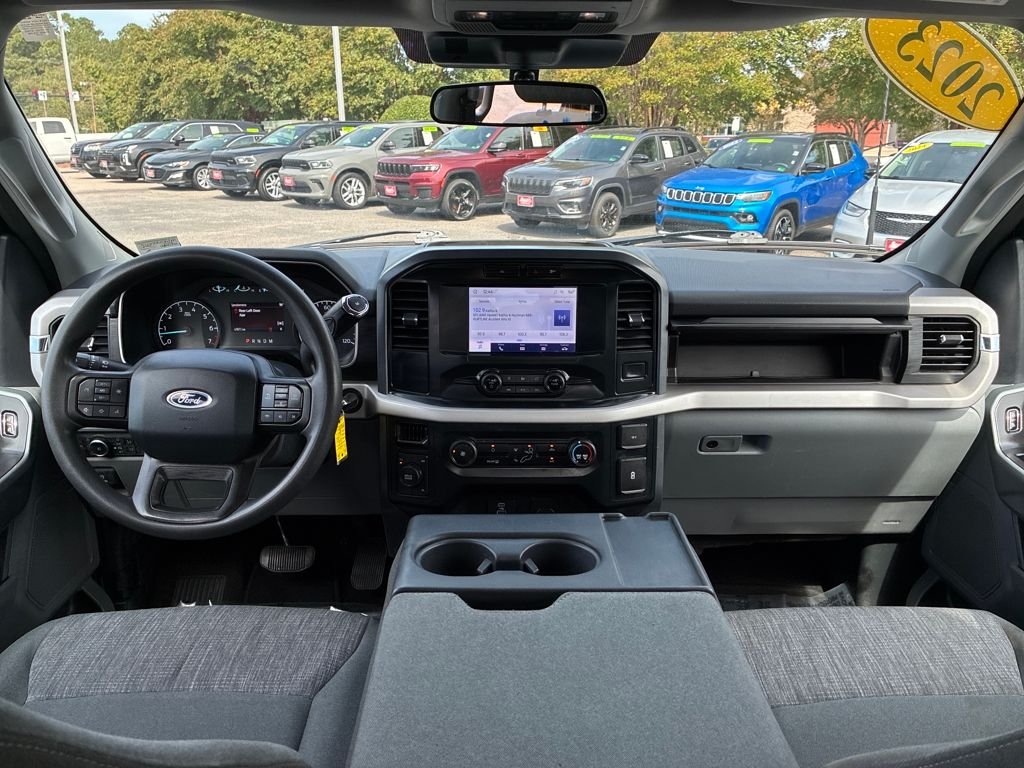 Used 2023 Blue Ford XLT image 13